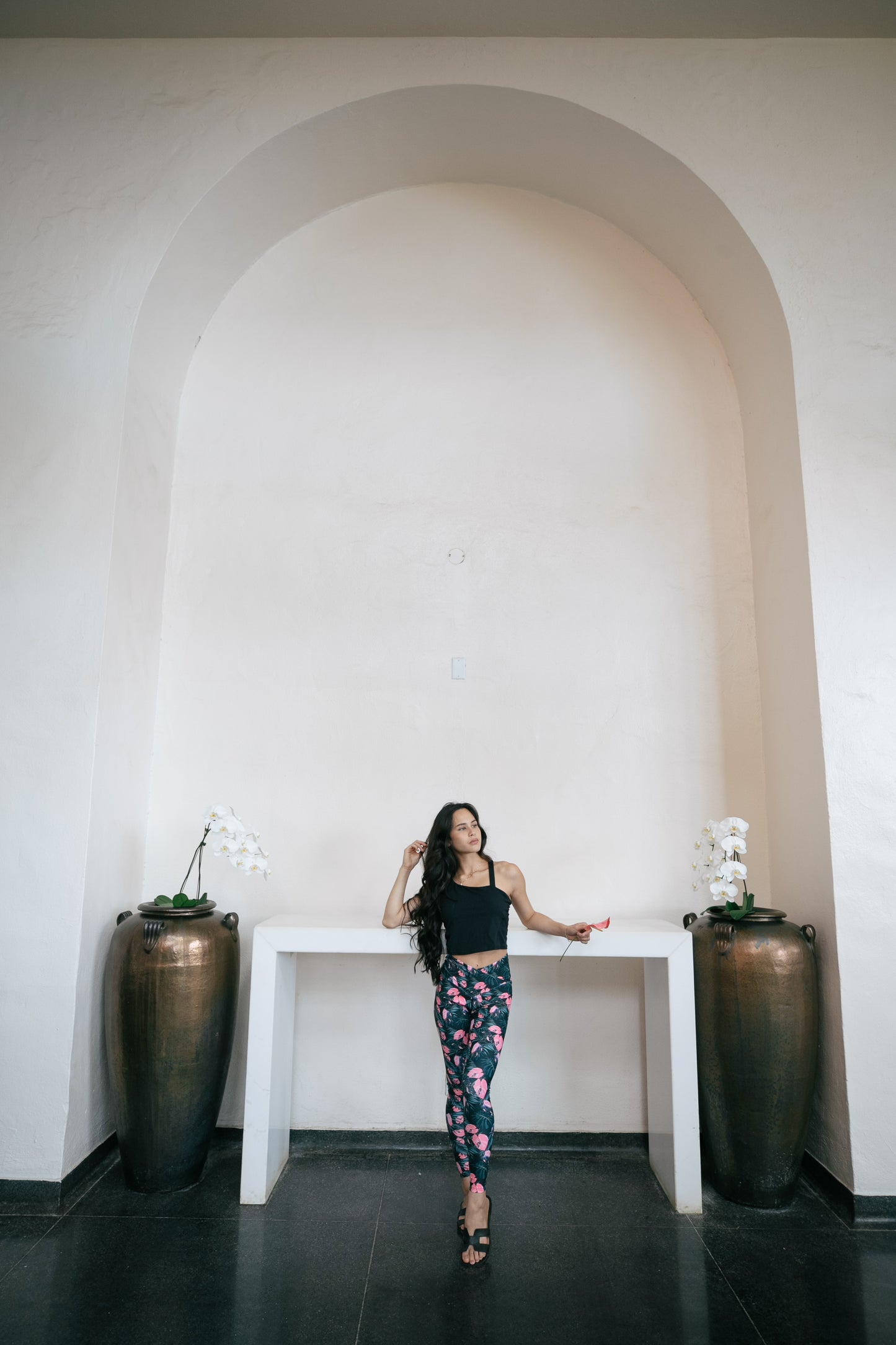 Black x Pink Flowers Leggings