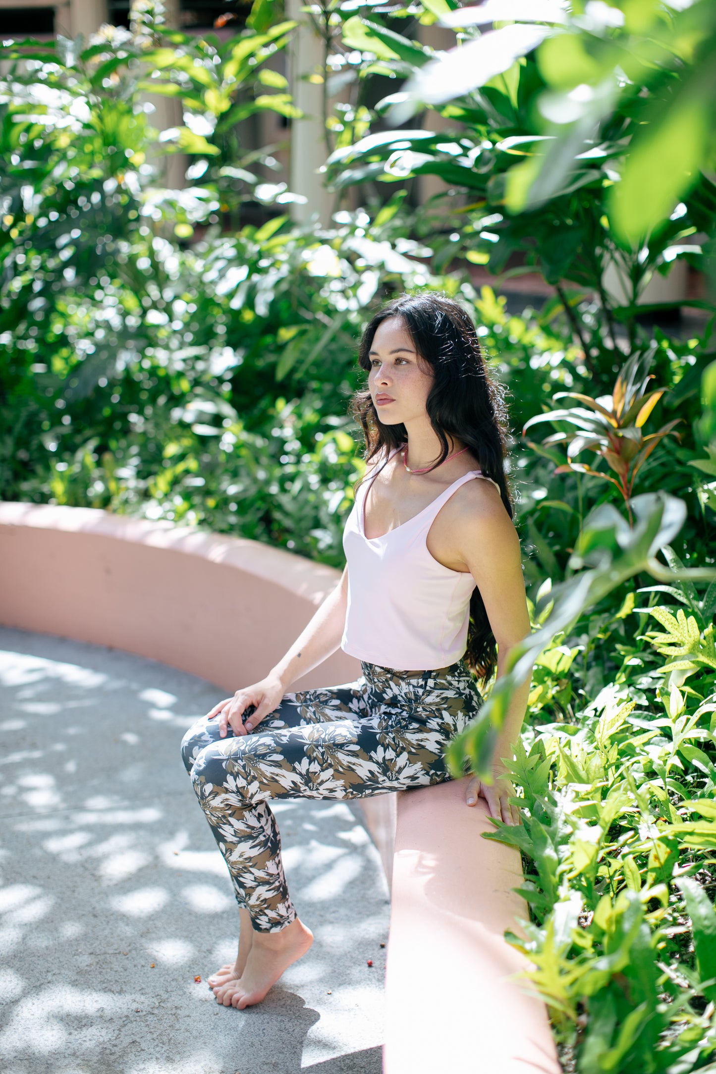 Black x Brown Flowers Leggings