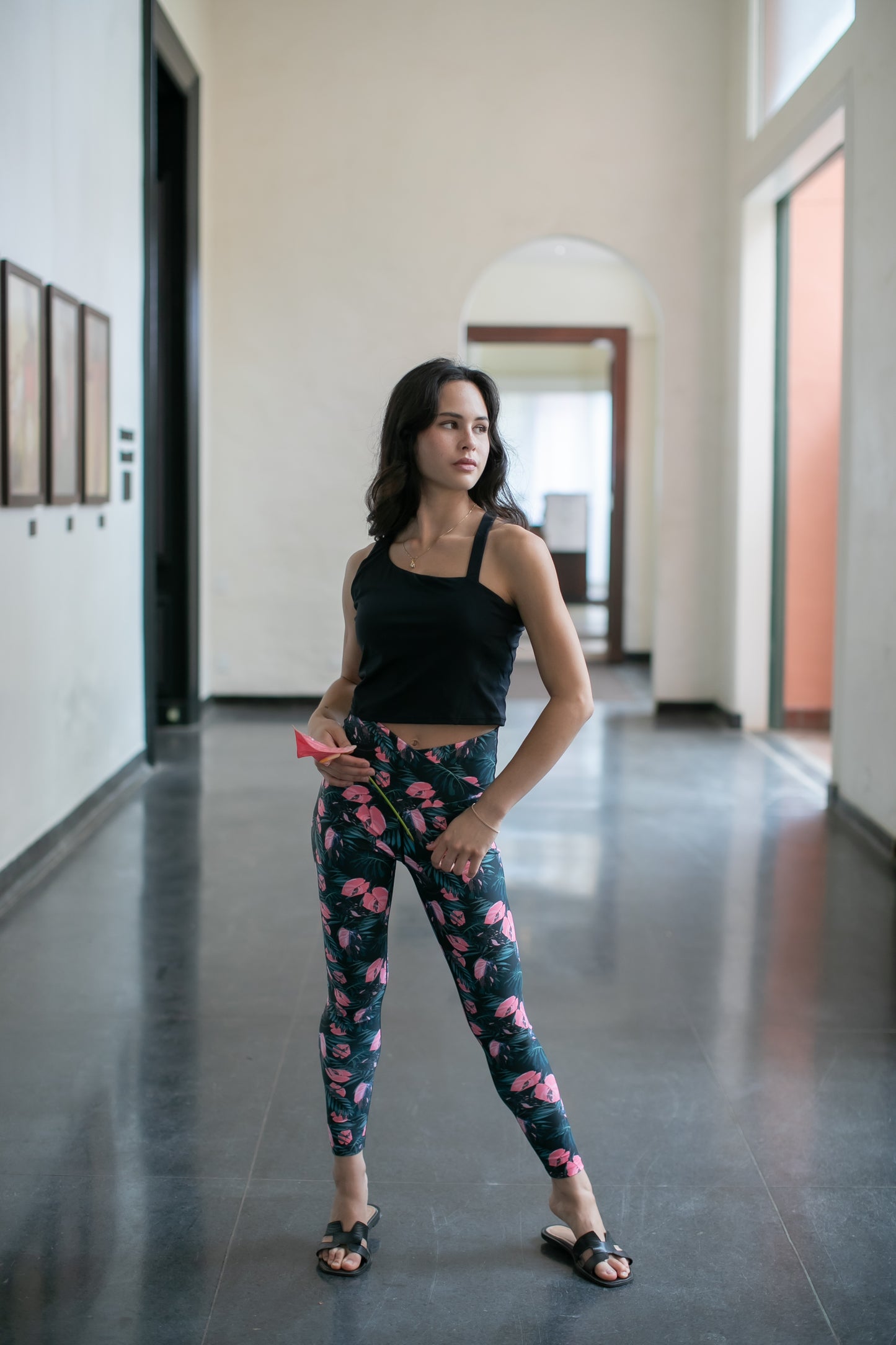 Black x Pink Flowers Leggings