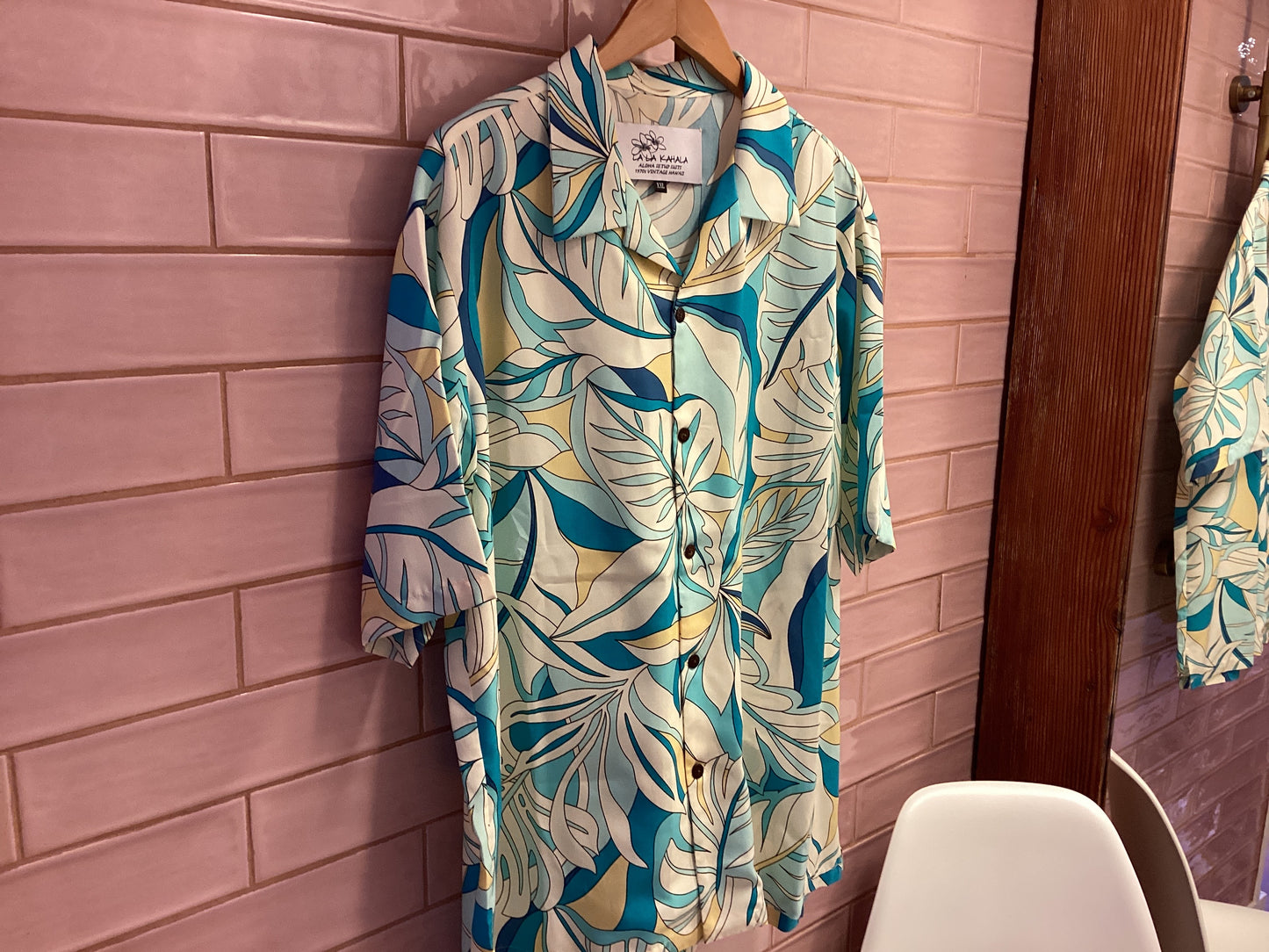 LALA KAHALA (very rare new pattern fabric)