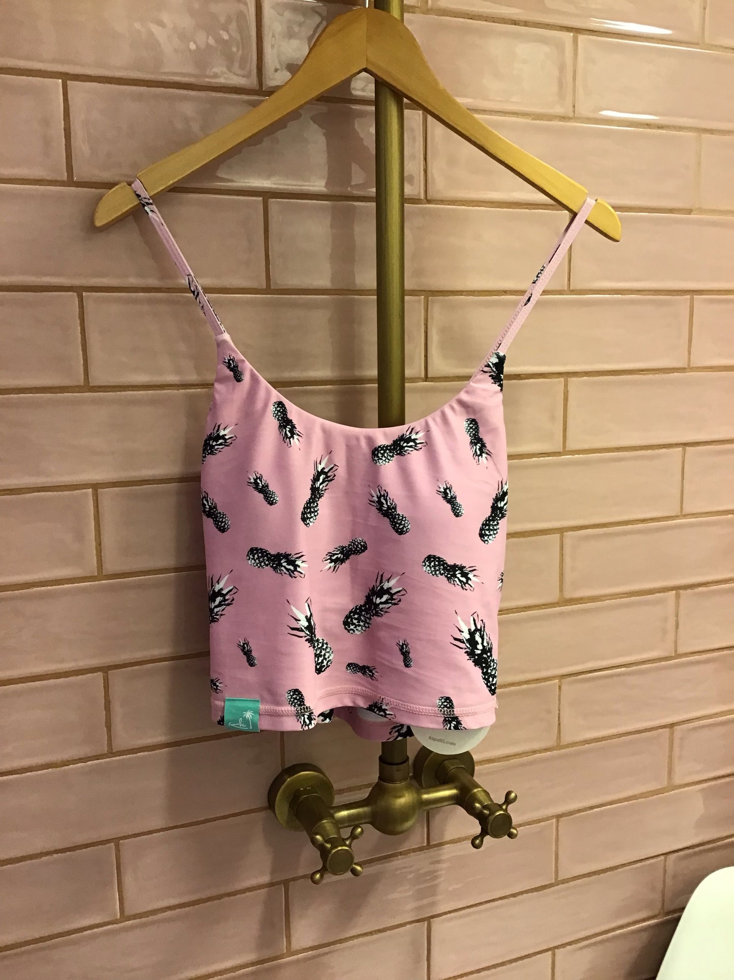 Short Open Cross Back